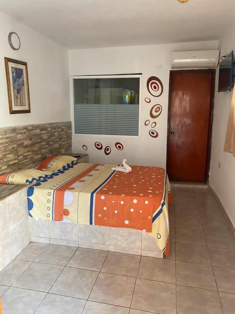 Hotel Brisas Del Mar 2022 Catia La Mar Εξωτερικό φωτογραφία